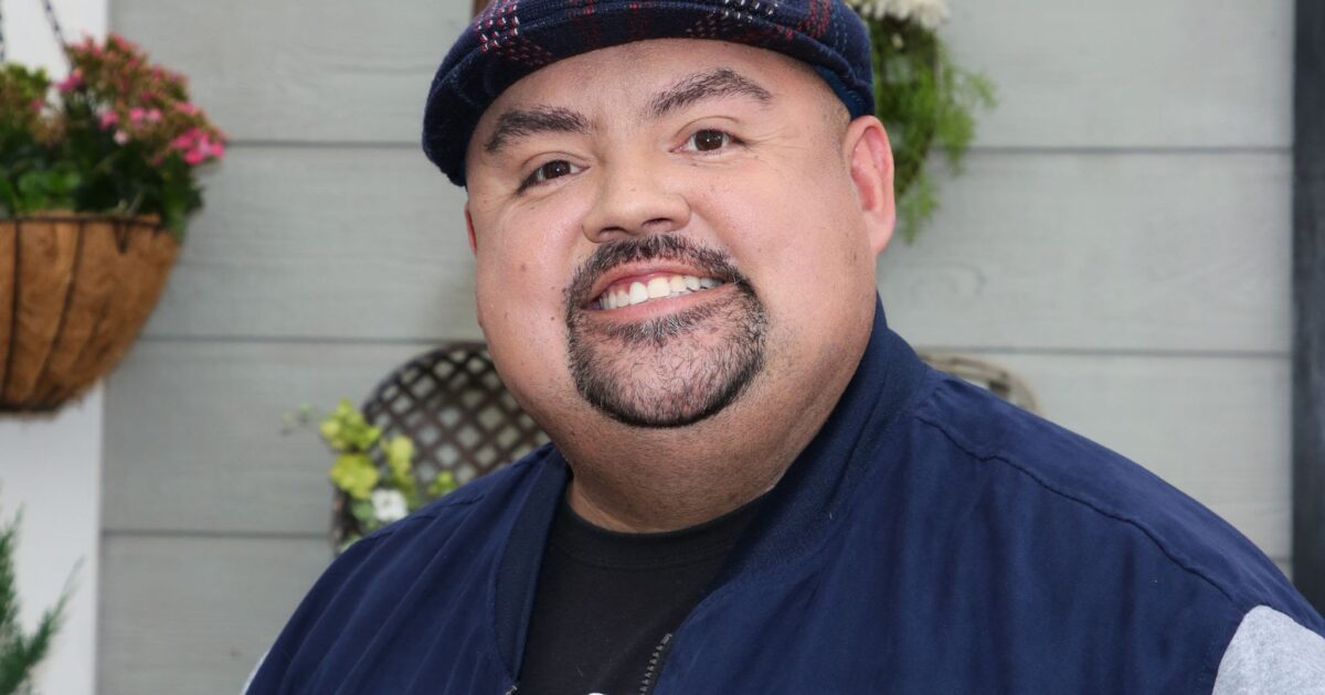 When did Claudia Valdez and Gabriel 'Fluffy' Iglesias break up?